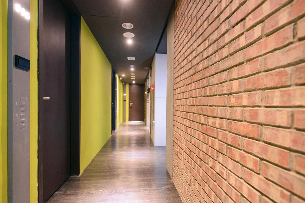 Kiwi Express Hotel-Taichung Station II מראה חיצוני תמונה